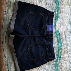 NWT womens shorts